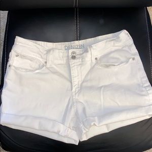 Levi’s Denizen shorts